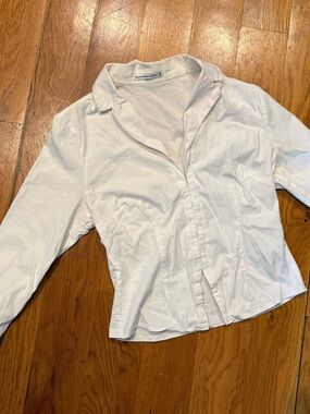 Abercrombie & Fitch White Short-Sleeve Tee